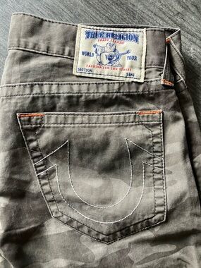 True Religion Men's Camouflage Jeans - Olive Gray